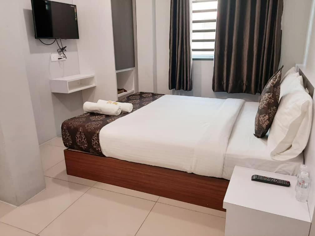 K Vila Hotel Sungai Petani Exterior photo