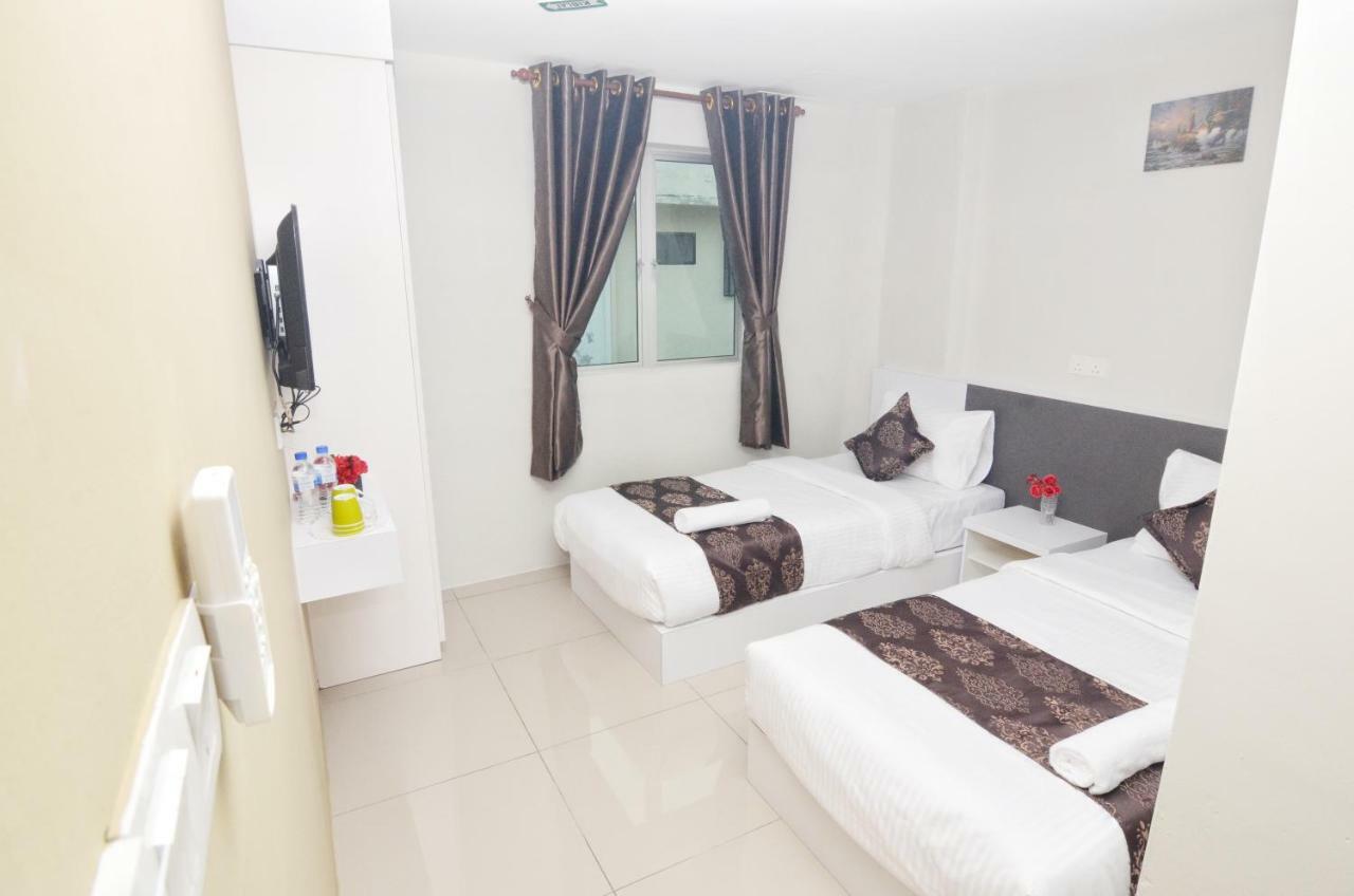 K Vila Hotel Sungai Petani Exterior photo